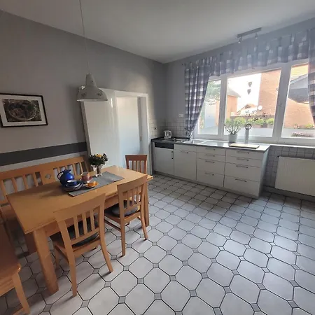 Hofhausnr3 *
