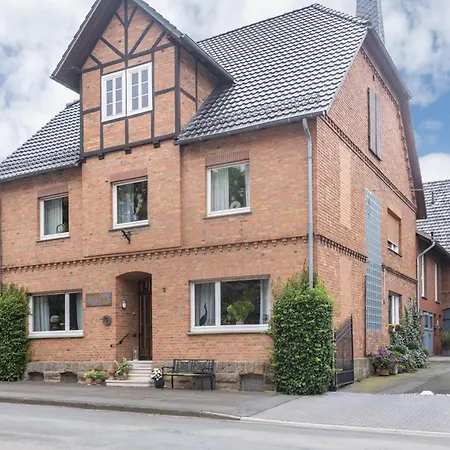 Hofhausnr3 Warburg